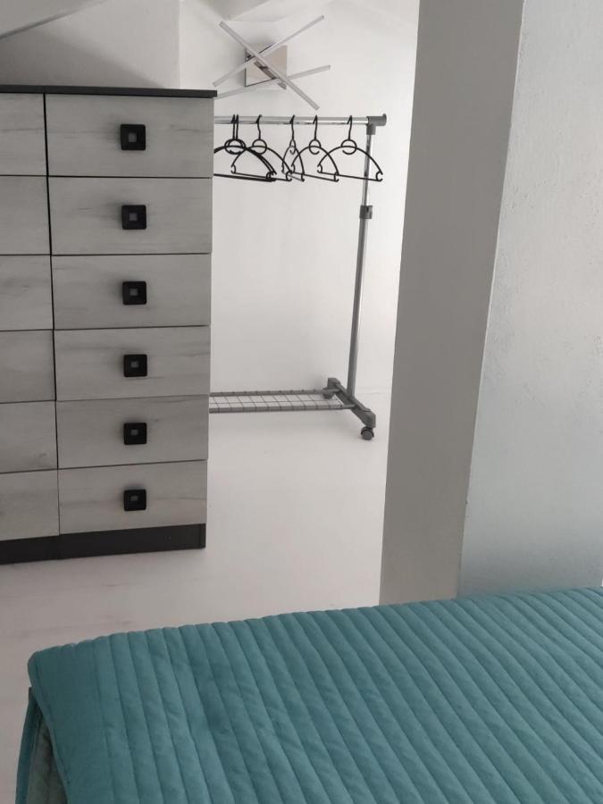 Casa Chiara Apartment กัสเตลซาร์โด ภายนอก รูปภาพ